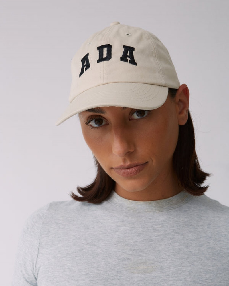 Adanola Cap Hvide Sort | SN-ADA56705